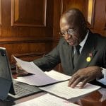 Ministro Téte António participou no Fórum Económico entre África e os Emirados Árabes Unidos
